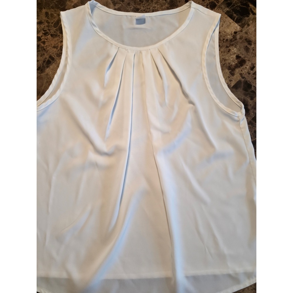 White Sleeveless Pleated Neckline Blouse Scoop Neck Shell Top Small